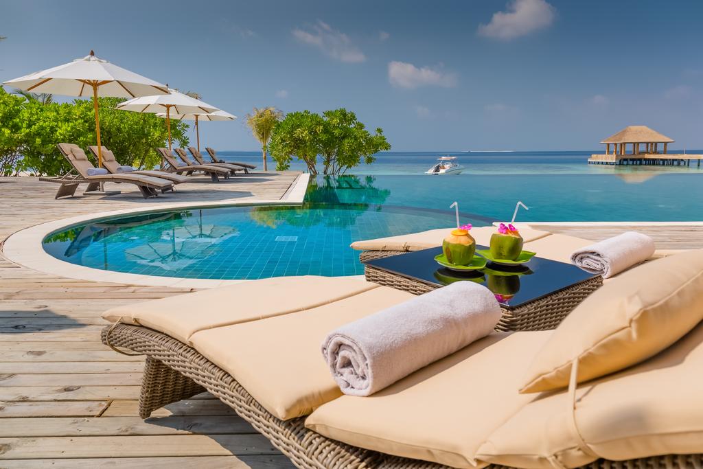 Мальдивы .Спец. цена на отель Kudafushi Resort & Spa 5* (Раа Атолл) 