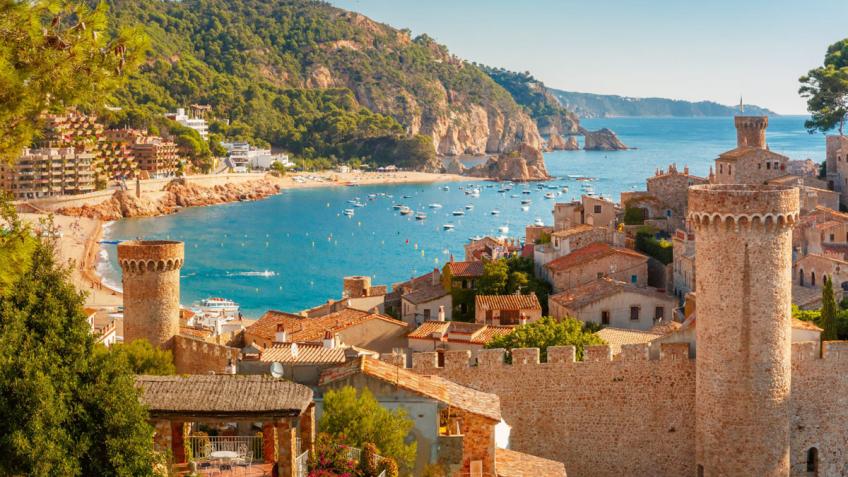 🇪🇸ИСПАНИЯ  ✈️Прямой вылет из Кишинева  Цена дана на вылеты в сентябре 2025    ЛЮБИМЫ ОТЕЛИ:  КОСТА ДОРАДА: 1) MAGNOLIA (Salou) = от 1315 евро за двоих  2) 4R Salou Park II (Salou) = от 1220 евро за двоих  3) MedPlaya Hotel Calypso (Salou) = от 1345 евро за двоих  4) California Garden (Salou) = от 1180 евро за двоих   КАМБРИЛС: 1) Best Maritim (Cambrils) = от 1525 евро за двоих  2) Best Cambrils (Cambrils) = от 1440 евро за двоих  3) Estival Centurión Playa Sup = уточнять стоимость   Санта-Сусанна: 1) AQUA